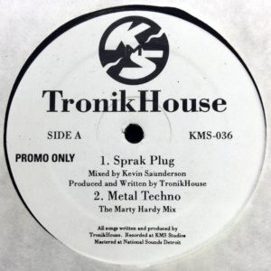 TronikHouse-Spark Plug