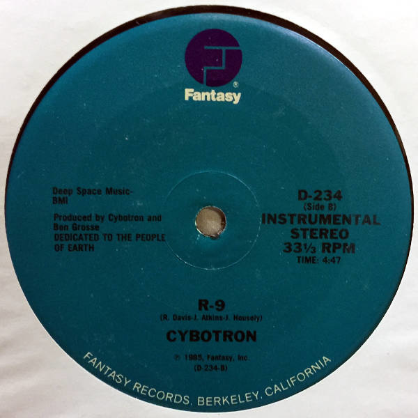 Cybotron-R-9_b
