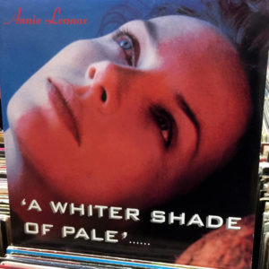 Annie Lennox-A Whiter Shade of Pale