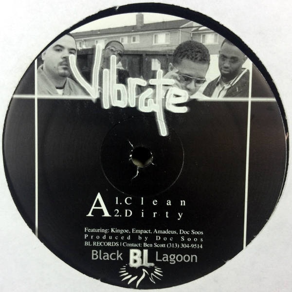 Black Lagoon-Vibrate