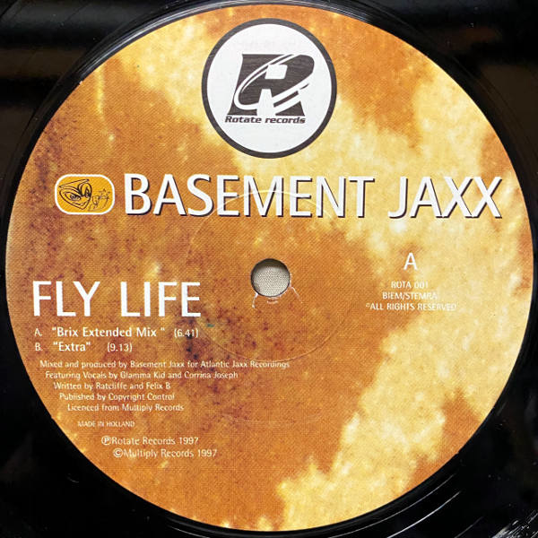 Basement Jaxx-Fly Life_3