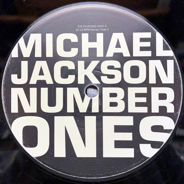 Music CD - Michael Jackson: Thriller And Number Ones - Great Condition