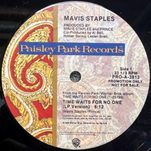 Mavis Staples-Time Waits For No One